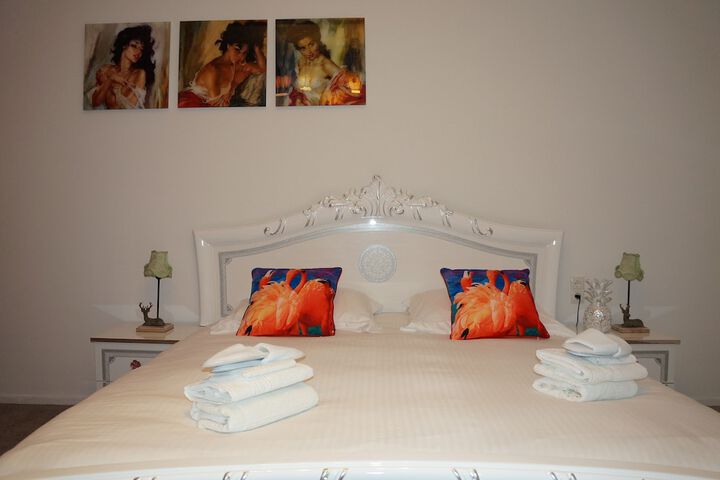 Room 27 of 59