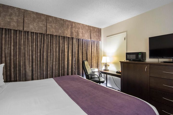 Room 22 of 36