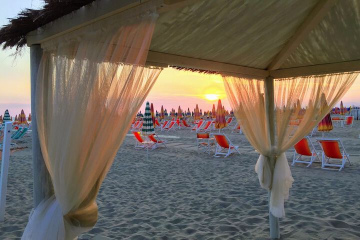 Beach 70 of 96