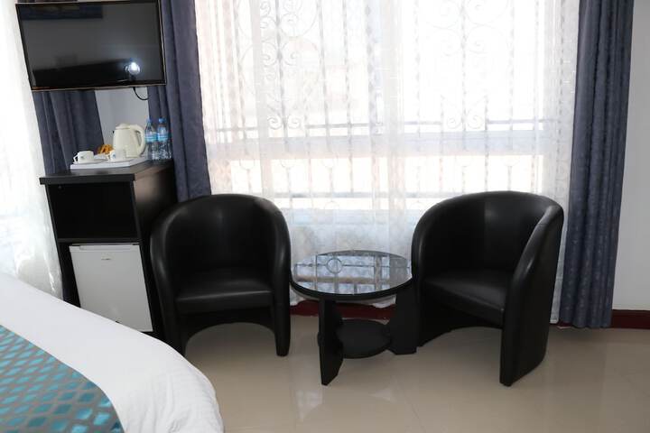 Room 5 of 22