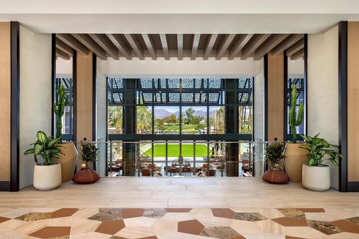 Guest Lobby