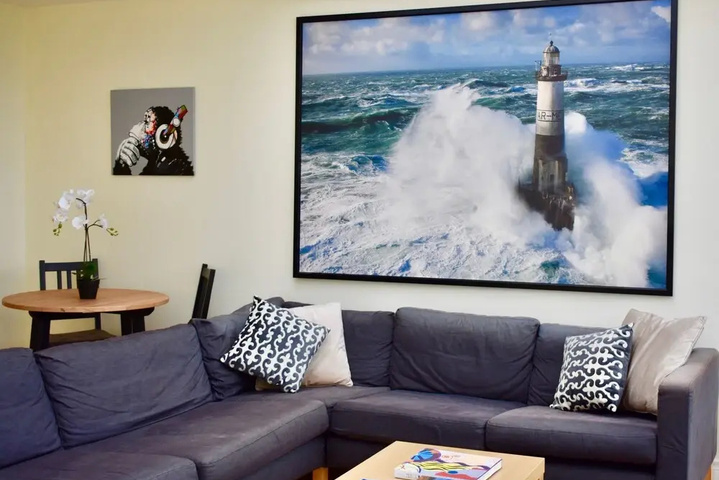 Stunning 2 Bedroom Penthouse in Grand Canal Docks