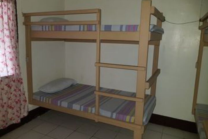 Room 8 of 23