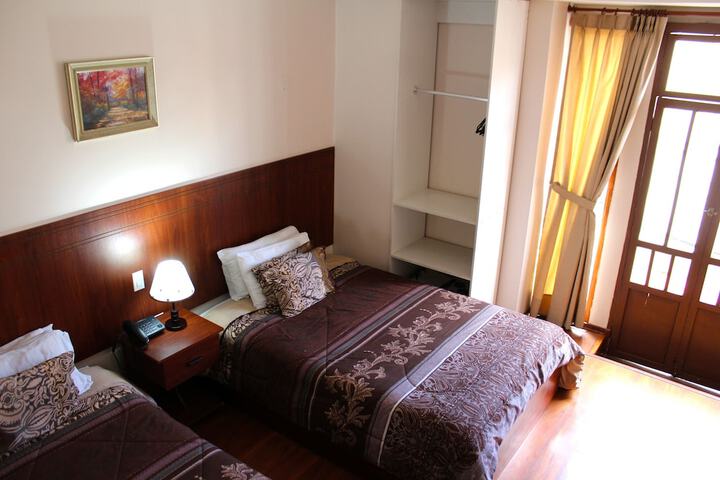 Room 14 of 61
