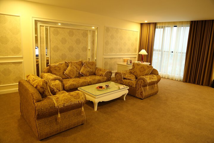 Room 19 of 57