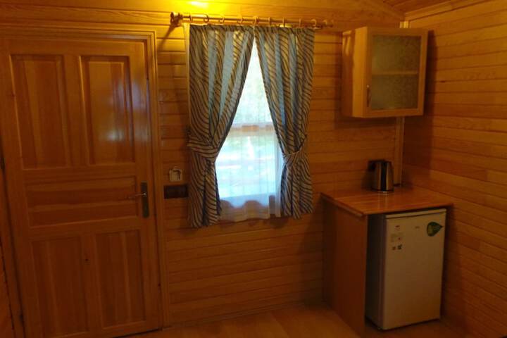 Room 27 of 115