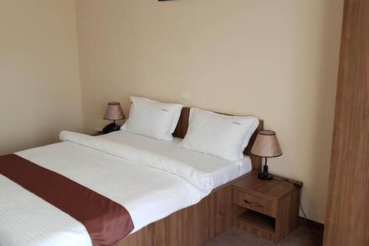 Room 16 of 73