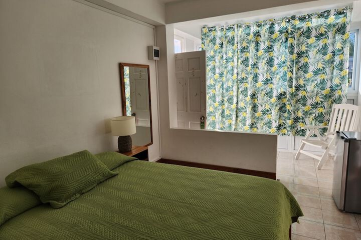 Room 43 of 98