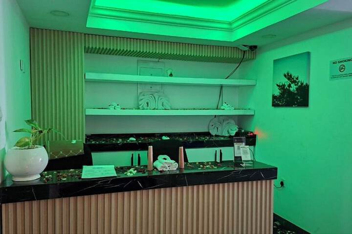 Hotel Interior 66 of 108