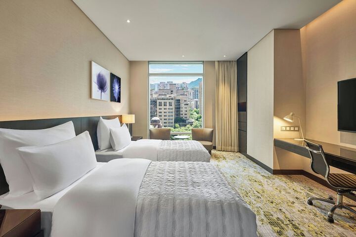 Room 40 of 117