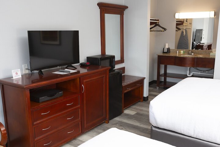 2 Double Bed Room (6 of 14)