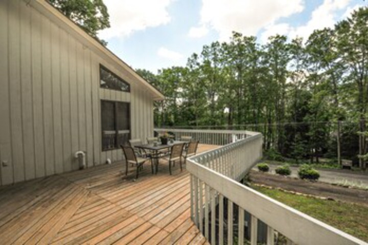 Terrace/Patio 5 of 38