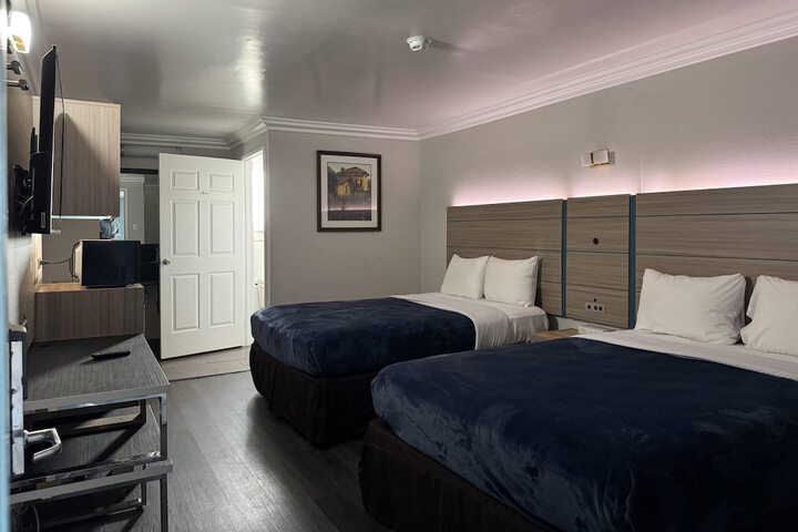 Room 46 of 63