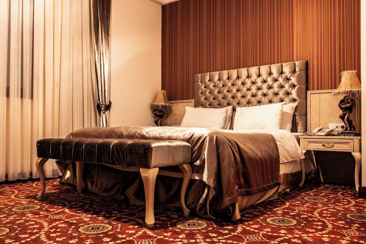 Room 10 of 44