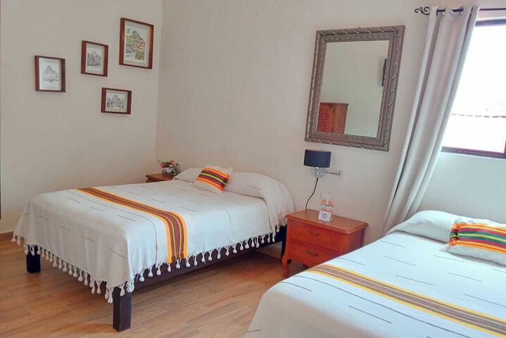 Room 10 of 20