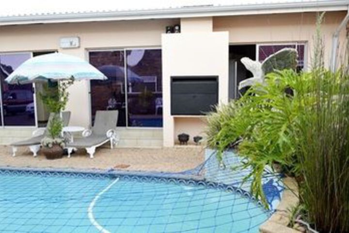Pool 44 of 50