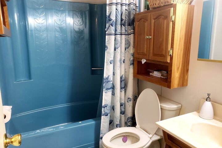 Room 12 of 20