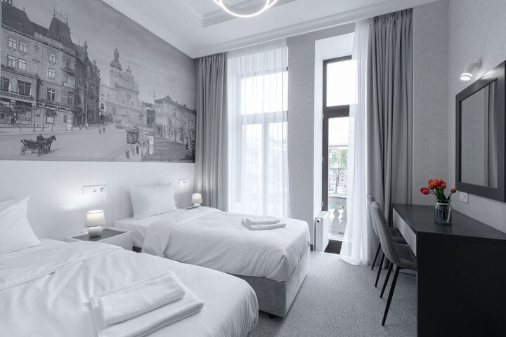 Room 57 of 146