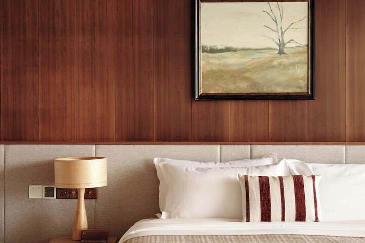 Room 37 of 101