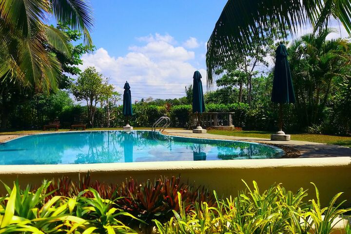 Pool 20 of 40