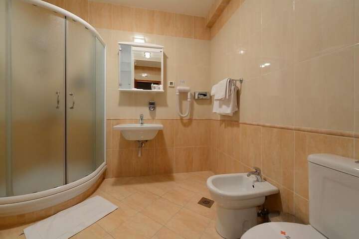 Bath Interior