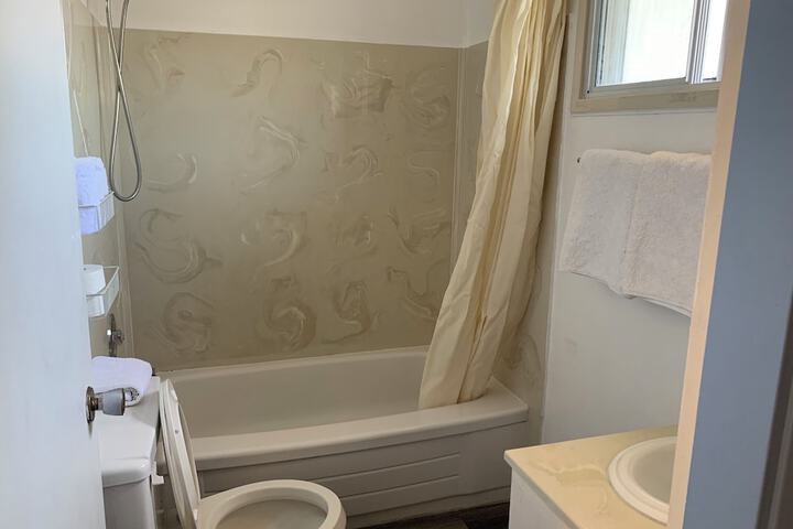 Room 56 of 99