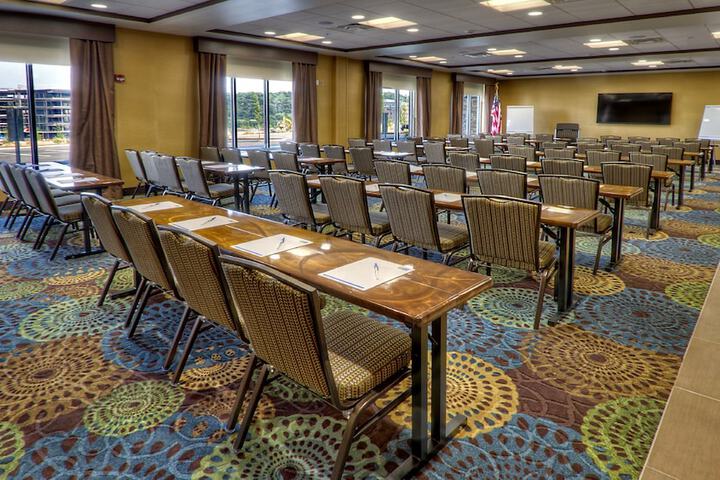 Meeting facility