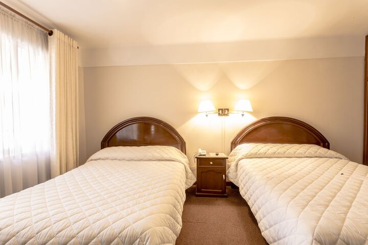 Room 7 of 31
