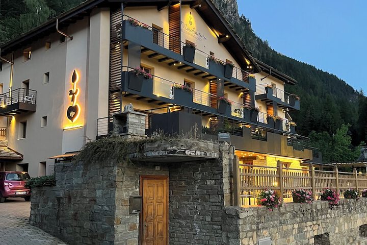 La Madonnina del Gran Paradiso in Cogne