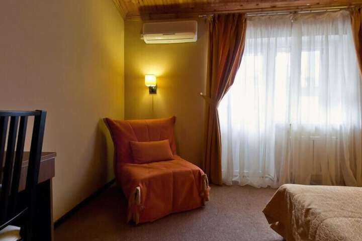 Room 22 of 52