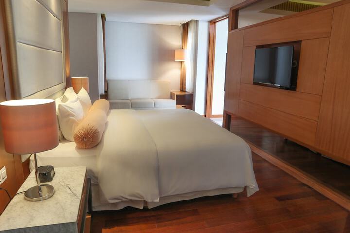 Room 29 of 147