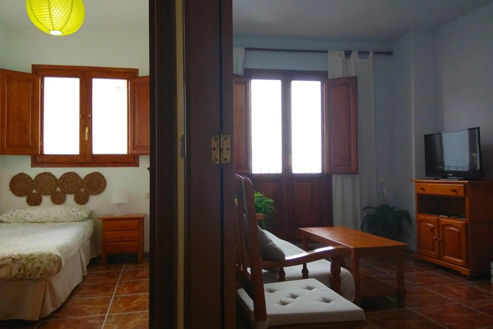 Room 5 of 13