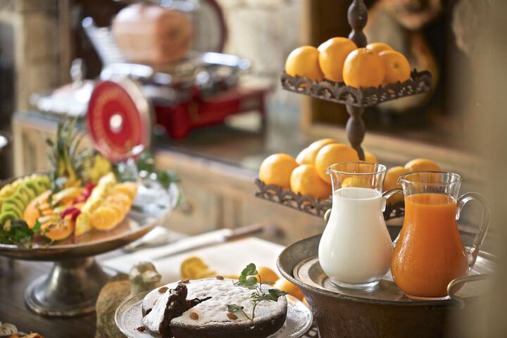 Breakfast/Coffee Service 35 of 62