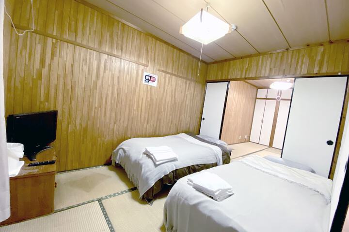 Room 13 of 58