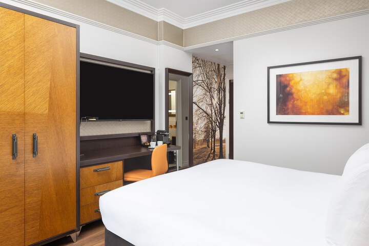 Room 41 of 88