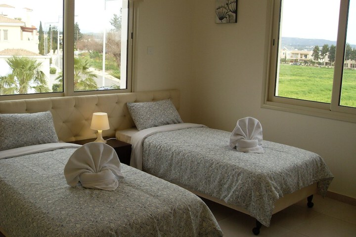 Room 12 of 54