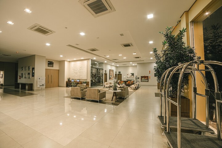 Hotel Interior 9 of 71