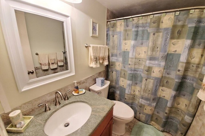 Room 15 of 36