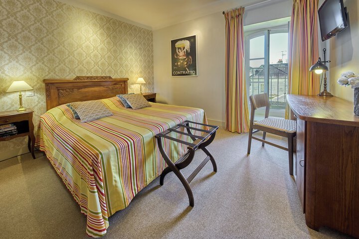 Room 19 of 61