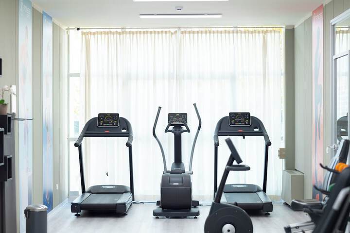 Health and Fitness 32 of 60