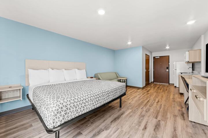 Room 11 of 31