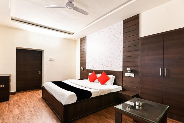 Room 21 of 57