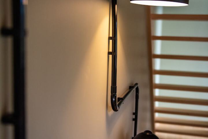 Room 5 of 32
