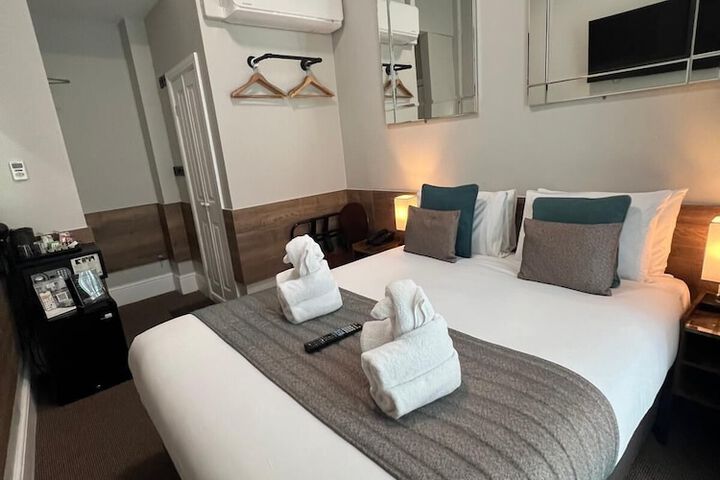 Room 45 of 63