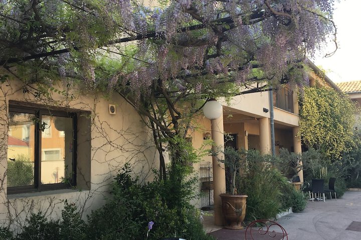 Hotel 16 of 16