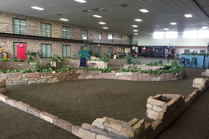 Mini-golf