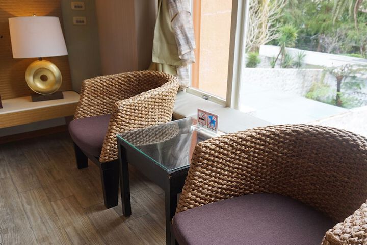 Room 55 of 185