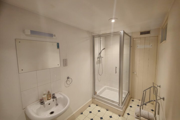 Bathroom Interior Photo