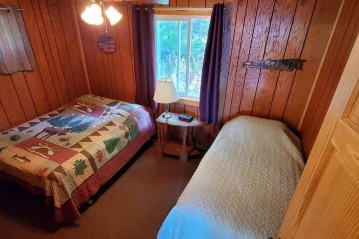 Room 40 of 195