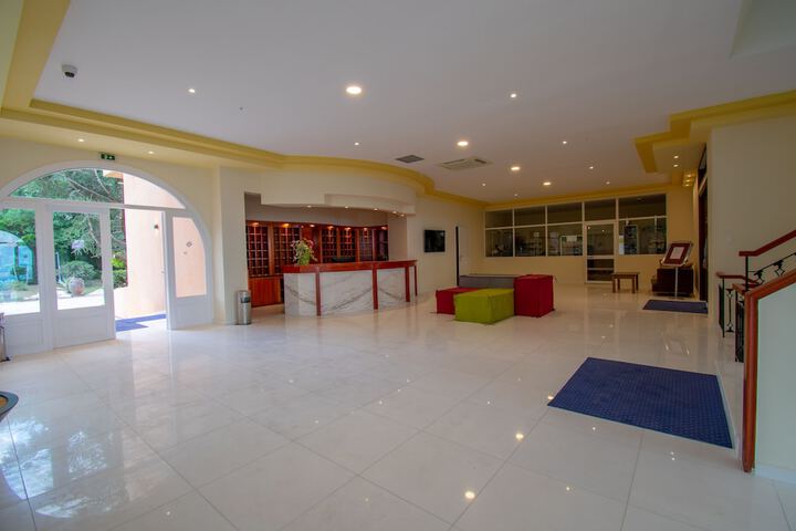Hotel 38 of 61